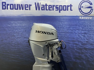 Honda 60 pk buitenboordmotor powertrust werk motor Powertrust werkmotor met zwaarder staartstuk