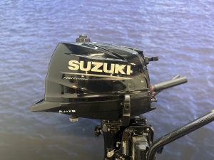 “Suzuki 6 pk buitenboordmotor | Nieuwstaat DF6AL