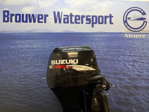 “ Suzuki 60 pk buitenboordmotor | In Complete Nieuw Staat “ DF60 Langstaart elektrische start powertrim