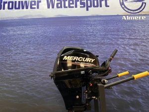 Mercury 20 pk Langstaart elektrisch gestart op de knuppel