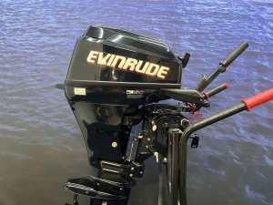 Evinrude 15pk buitenboordmotor nieuwstaat Kortstaart knuppel bediend