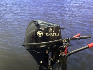 Tohatsu 9.8 buitenboordmotor Langstaart 4 takt 2 cilinder!!