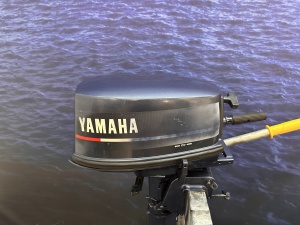 “Yamaha 5 pk buitenboordmotor | Koopje | langstaart Yamaha Buitenboordmotor