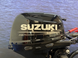 Suzuki 20 pk buitenboordmotor “Kortstaart | Knuppelbediend | Top staat”