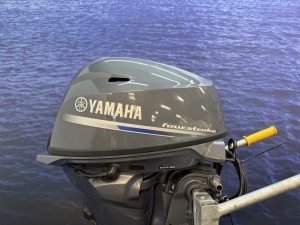 “ Yamaha 25 pk | Nieuwstaat | Injectie mitor “ F25 GES