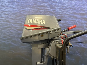 “Yamaha 8pk | 2-takt | Absolute nieuwstaat” Yamaha 8 pk 2-takt, kortstaart, elektrische start
