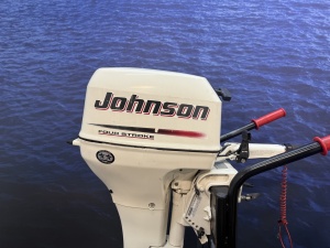 “ Johnson 8 pk | Uitzonderlijk mooie staat | Langstaart Langstaart 2 cilinders