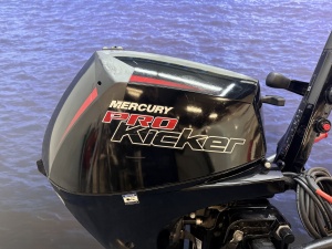 “ Mercury 15 buitenboordmotor | Pro Kicker | NIEUWSTAAT | “ F15EFI ELHPT Pro Kicker | Langstaart | Powertrim | Elektrisch gestart “