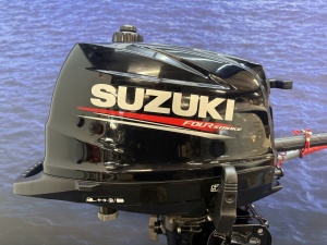 “Suzuki 6 pk buitenboordmotor | Nieuwstaat DF6AS
