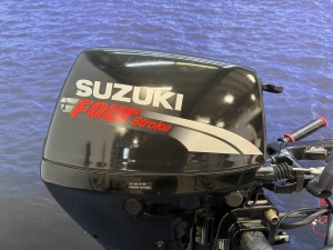“ Suzuki 15 pk | Elektrische start | Langstaart “ DF15AS Kortstaart knuppel bediening