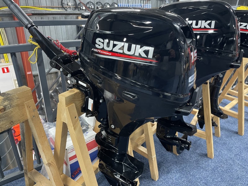 Suzuki 15 pk buitenboordmotor Kortstaart