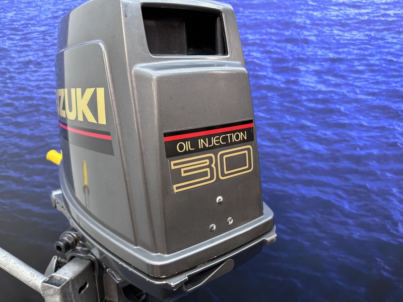Suzuki 30 buitenboordmotor langstaart elektrische start