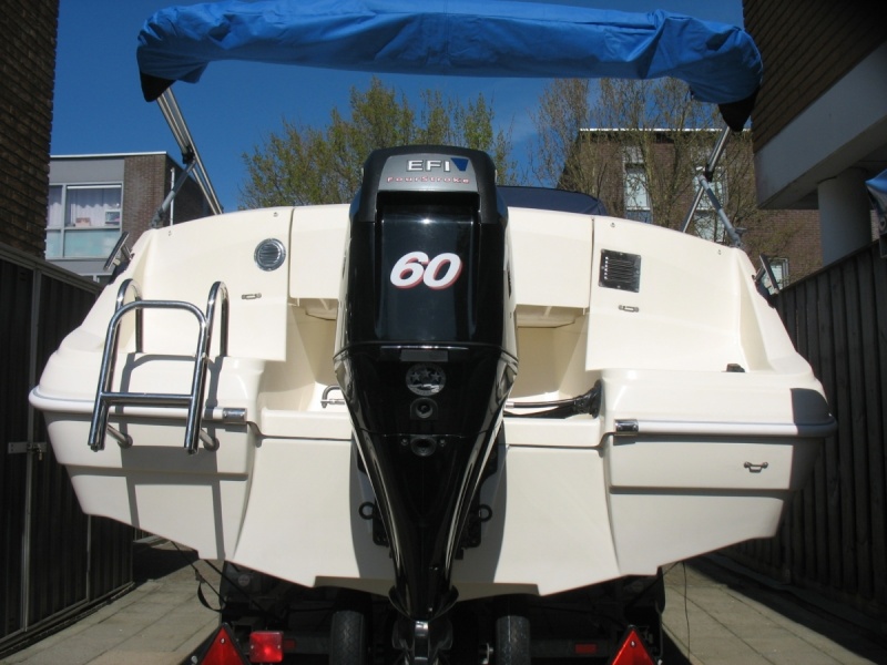 Prins 580 Cabin Sundeck | Mercury 60 pk als nieuw alles Console boot