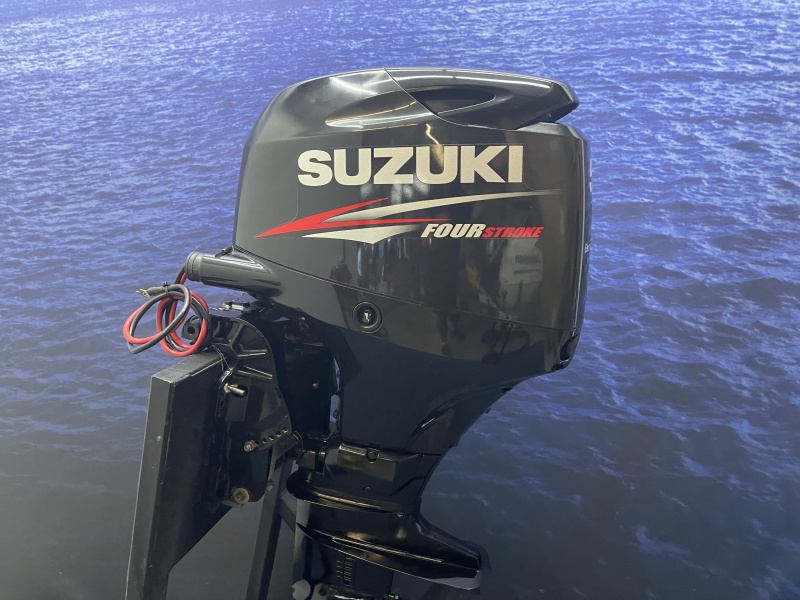 Suzuki 50 pk buitenboordmotor Kortstaart elektrische start powertrim
