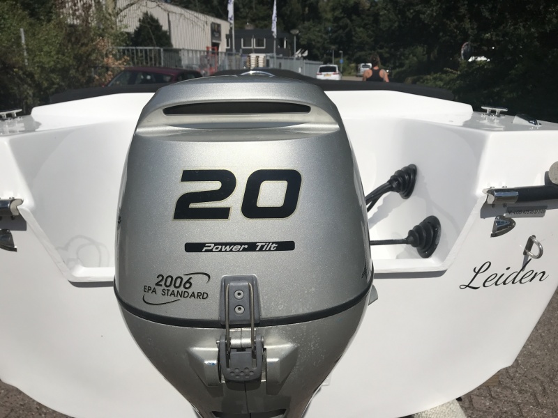 Corsiva / Gentle 475 Prachtige sloep 20 pk Honda