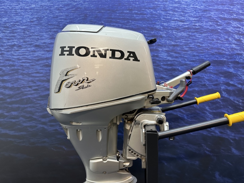 Honda 30 pk buitenboordmotor Kortstaart