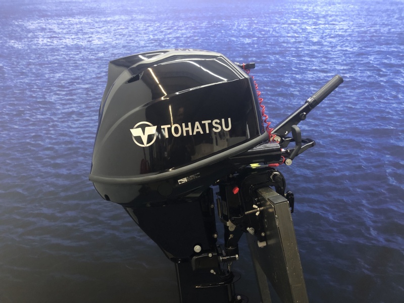 Tohatsu 30 pk buitenboordmotor in nieuw staat Langstaart motor