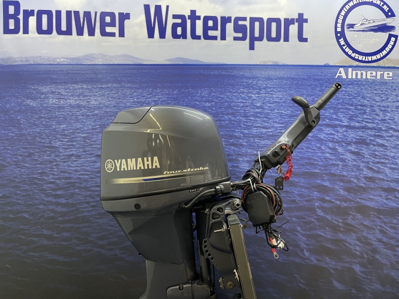 Yamaha 60 pk buitenboordmotor F60 CETL met big tiller