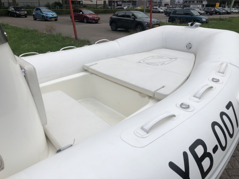 Zodiac Medline 500 60 pk Honda nieuwstaat
