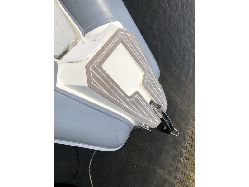 Nouva Jolly Black Fin 7 Mercury V8 Verado 4 takt
