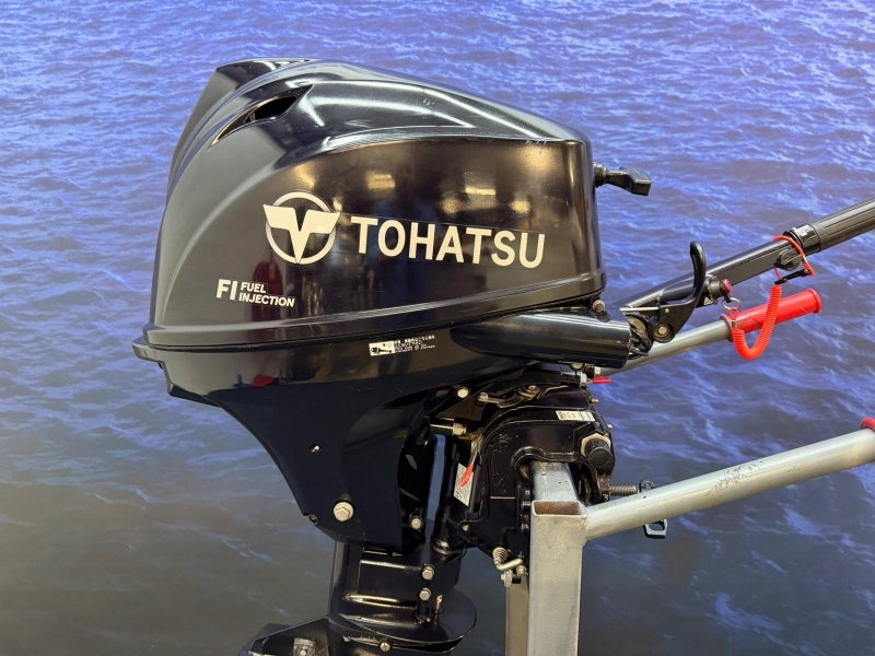 “ Tohatsu 15 pk buitenboordmotor | Nieuwstaat” 1 “ MFS15 E Kortstaart injectie buitenboordmotor