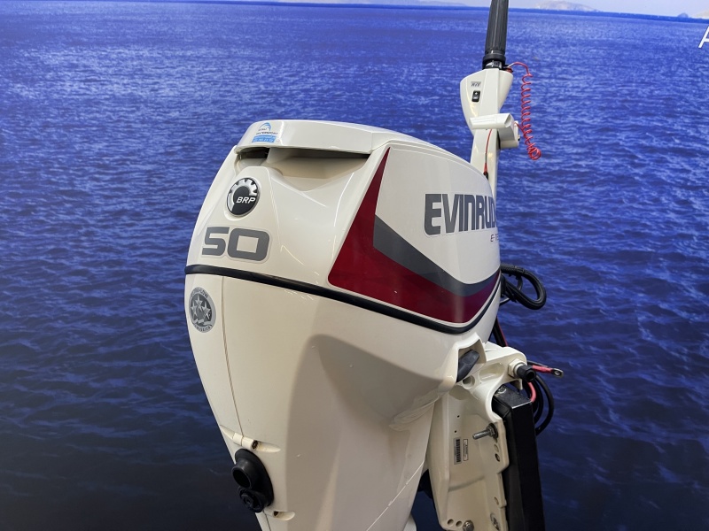 Evinrude 50 Pk Buitenboordmotor Langstaart powertrim knuppelbesturing