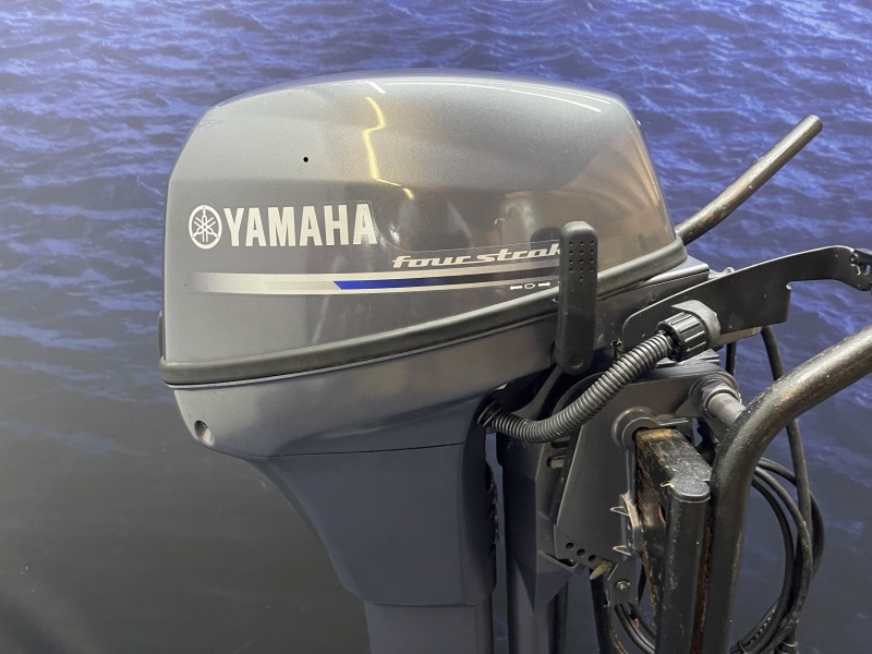 Yamaha 8 pk Hightrust Werkmotor langstaart
