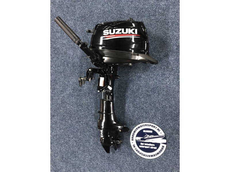 Buitenboordmotor Suzuki 4 pk Nieuw laatste stuks €1099,-  DF4