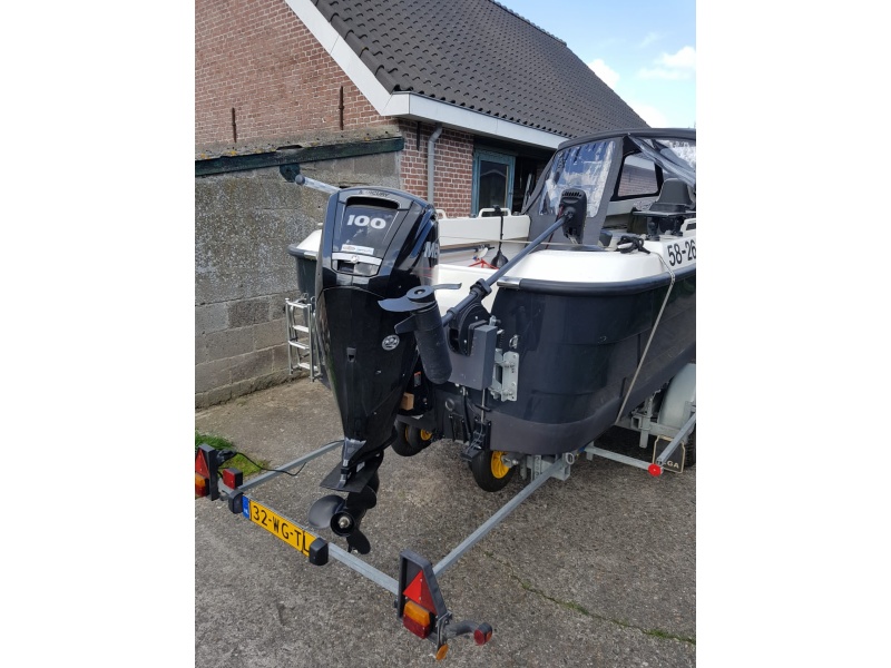 Smartliner 21 Visboot / Sloep Mercury 100 pk buitenboordmotor