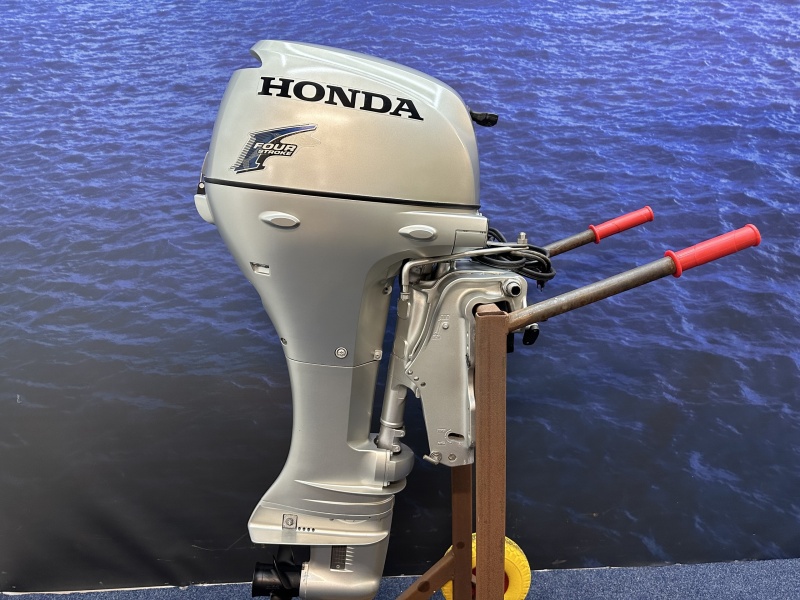 Honda 20 pk buitenboordmotor langstaart knuppel bediend