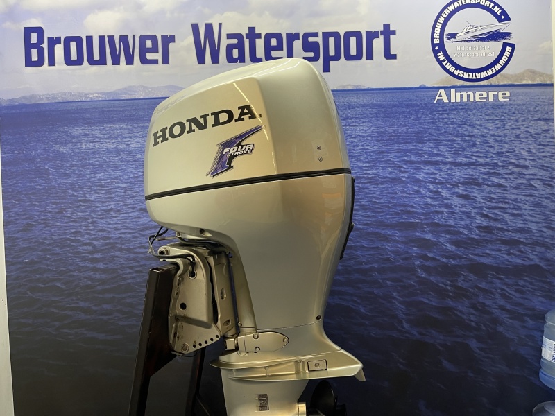 Honda 135 pk injection Langstaart elektrische start trim
