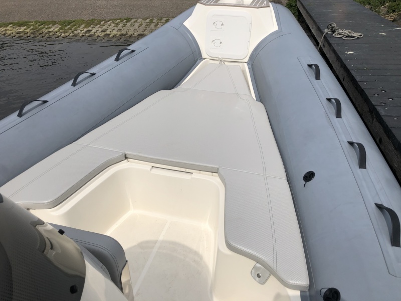 Nouva Jolly Black Fin 7 Mercury V8 Verado 4 takt