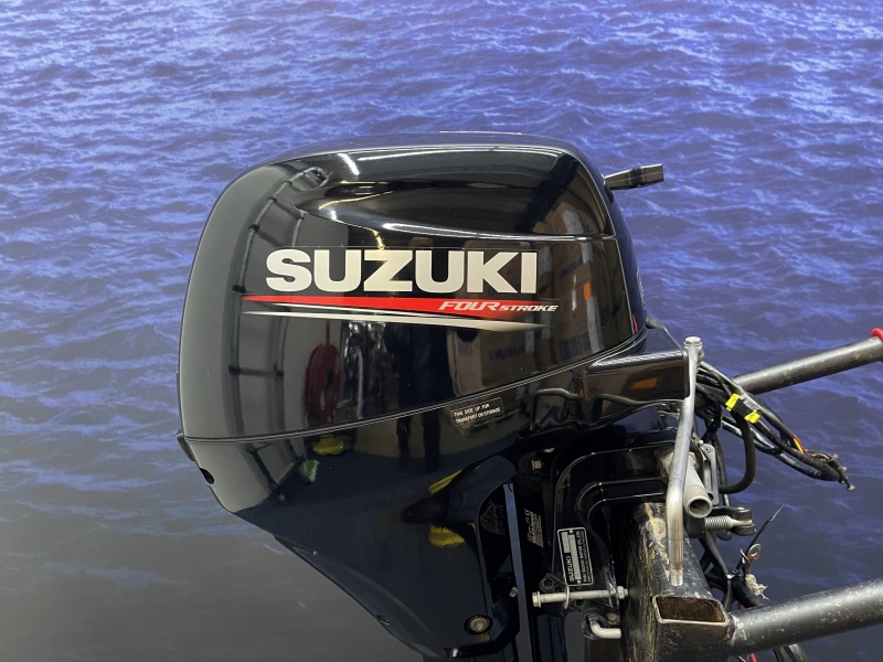 Suzuki 9.9 pk buitenboordmotor langstaart elektrische start
