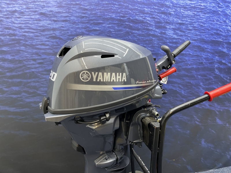 Yamaha 20 pk buitenboordmotor Nieuw model met injectie en trolling functie