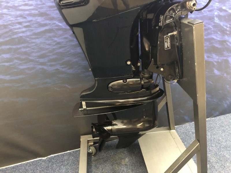 Suzuki buitenboordmotor DF140 Nieuwe model