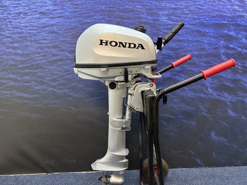 Honda 6 pk Buitenboordmotor Langstaart laadspoel