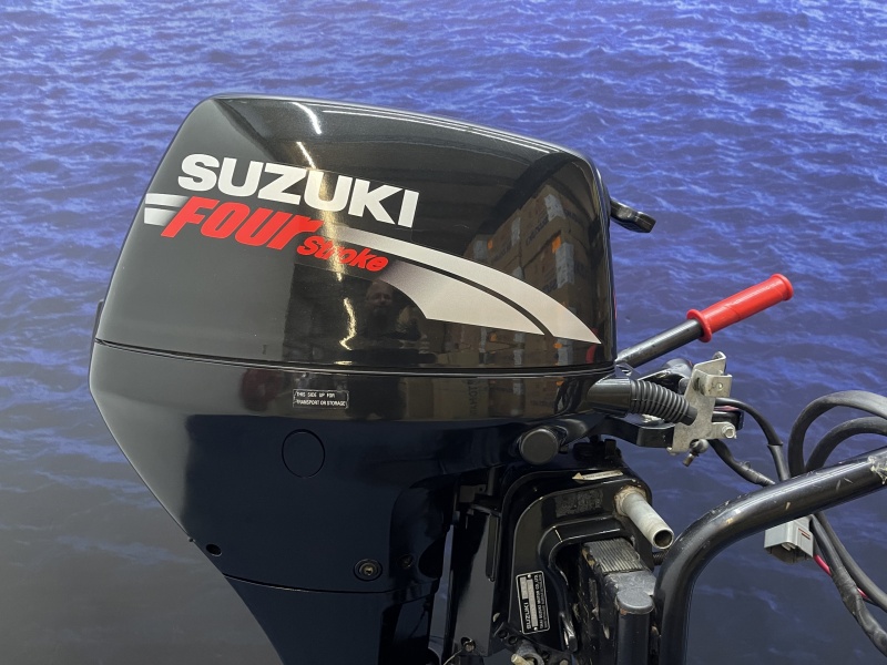 Suzuki 9.9 buitenboordmotor Langstaart elektrische start