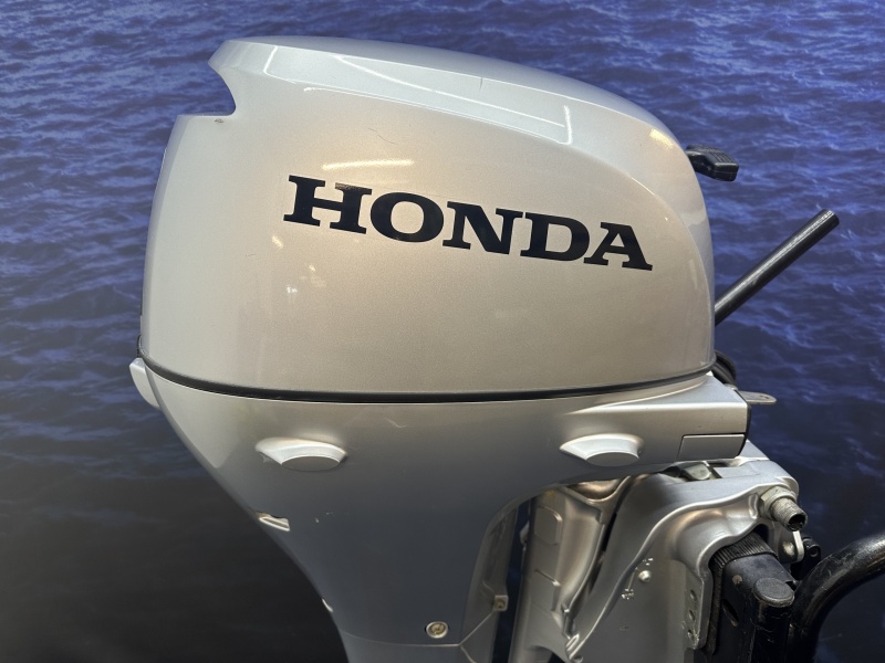 Honda 20 pk buitenboordmotor Langstaart Afstand bediend Elektrische start en tilt