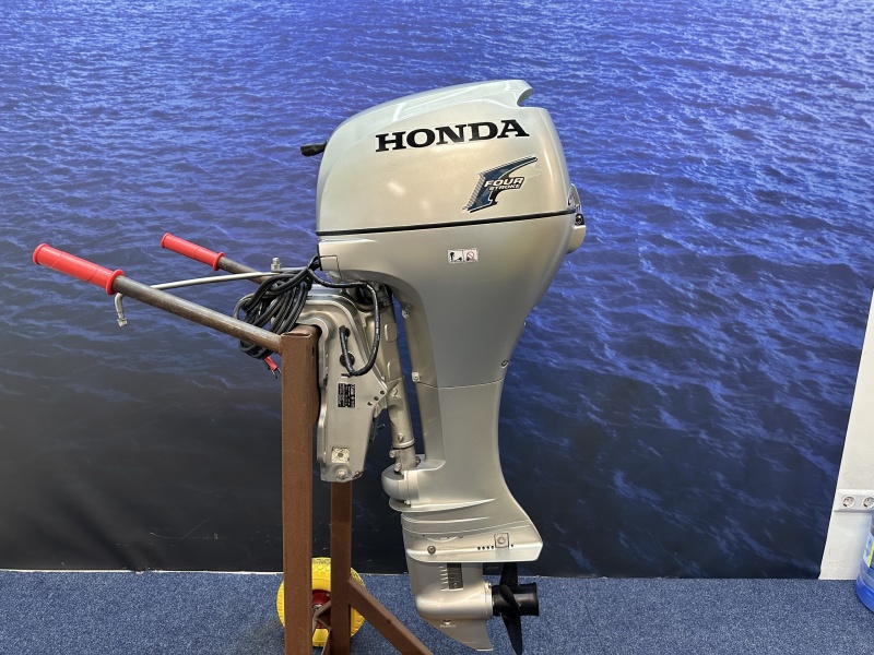 Honda 20 pk buitenboordmotor langstaart knuppel bediend