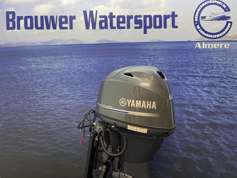 Yamaha 60 pk buitenboordmotor zo goed als nieuw F60 FETL