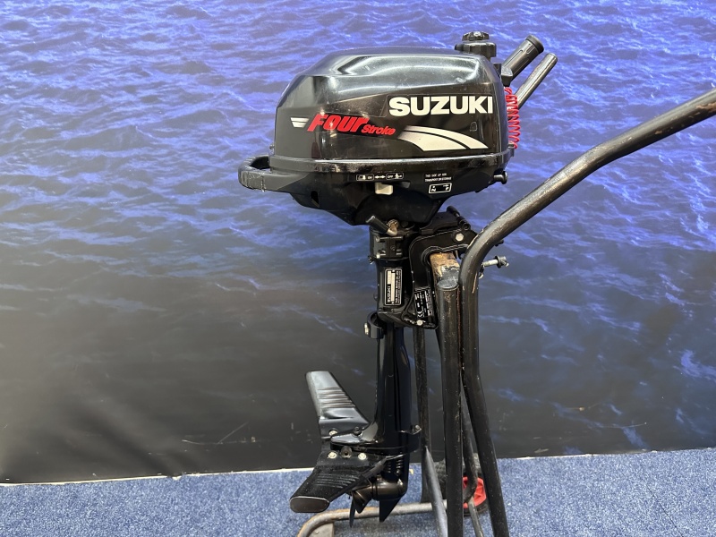 Suzuki 2.5 pk buitenboordmotor kortstaart