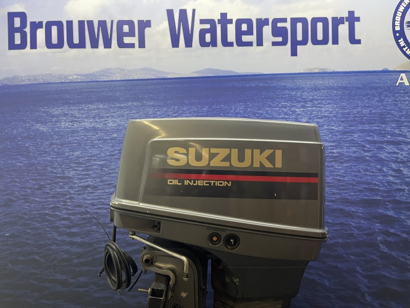 Suzuki 90 pk buitenboordmotor Olie injectie