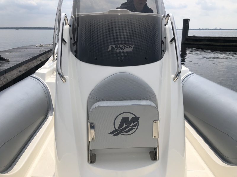 Nouva Jolly Black Fin 7 Mercury V8 Verado 4 takt