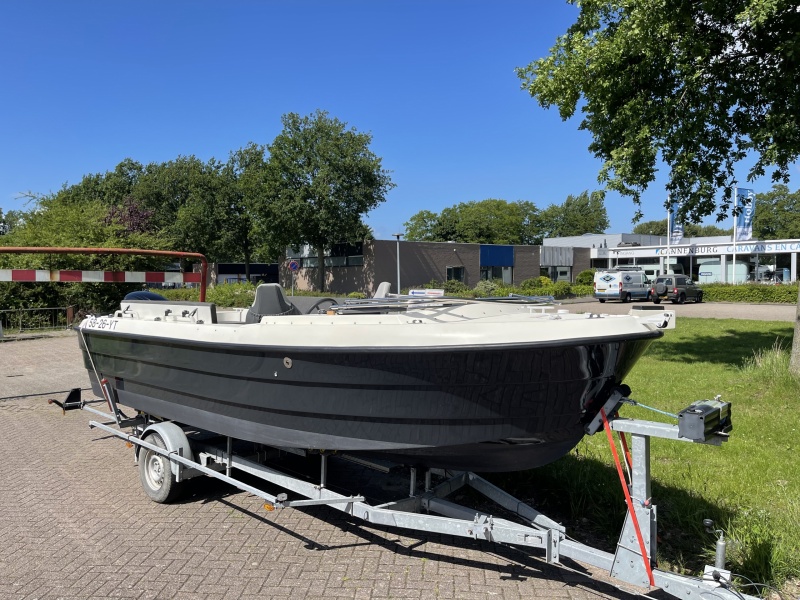 Smartliner 21 Visboot / Sloep Mercury 100 pk buitenboordmotor