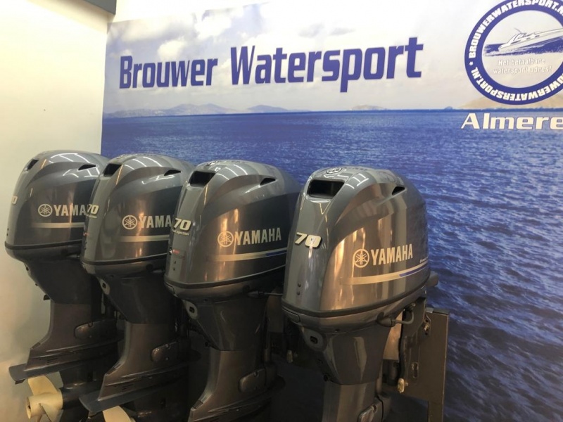 “ Yamaha 60 pk buitenboordmotor | Nieuwstaat | 360 uur “ Langstaart | Elektrische start | Powertrim