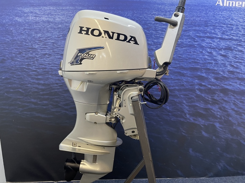 “ Honda 50 pk | Big Tiller | Powertrim | Een plaatje “ LRTU Langstaart el start knuppelbesturing