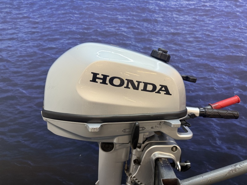 Honda 5 pk buitenboordmotor | 1e eigenaar! | Nieuwstaat Langstaart
