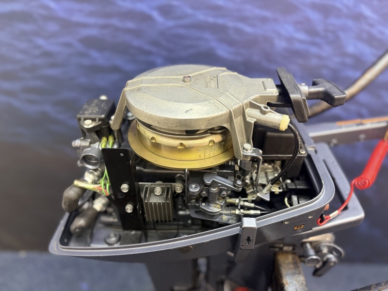 “ Yamaha 6pk 2-takt | 2 cilinder | Nieuwstaat “ 6CMHS zo goed als nieuwe gebruikte motor