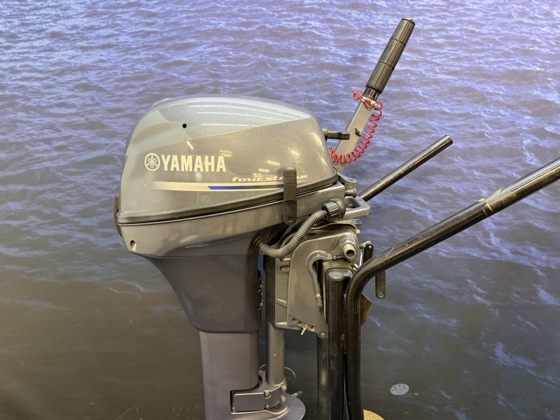 “Yamaha 9.9 pk buitenboordmotor | Langstaart  | Top conditi F9.9FMHL Zeer goede staat