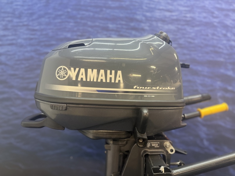 Yamaha 4 pk buitenboordmotor F4BMHL Langstaart Knuppelbesturing